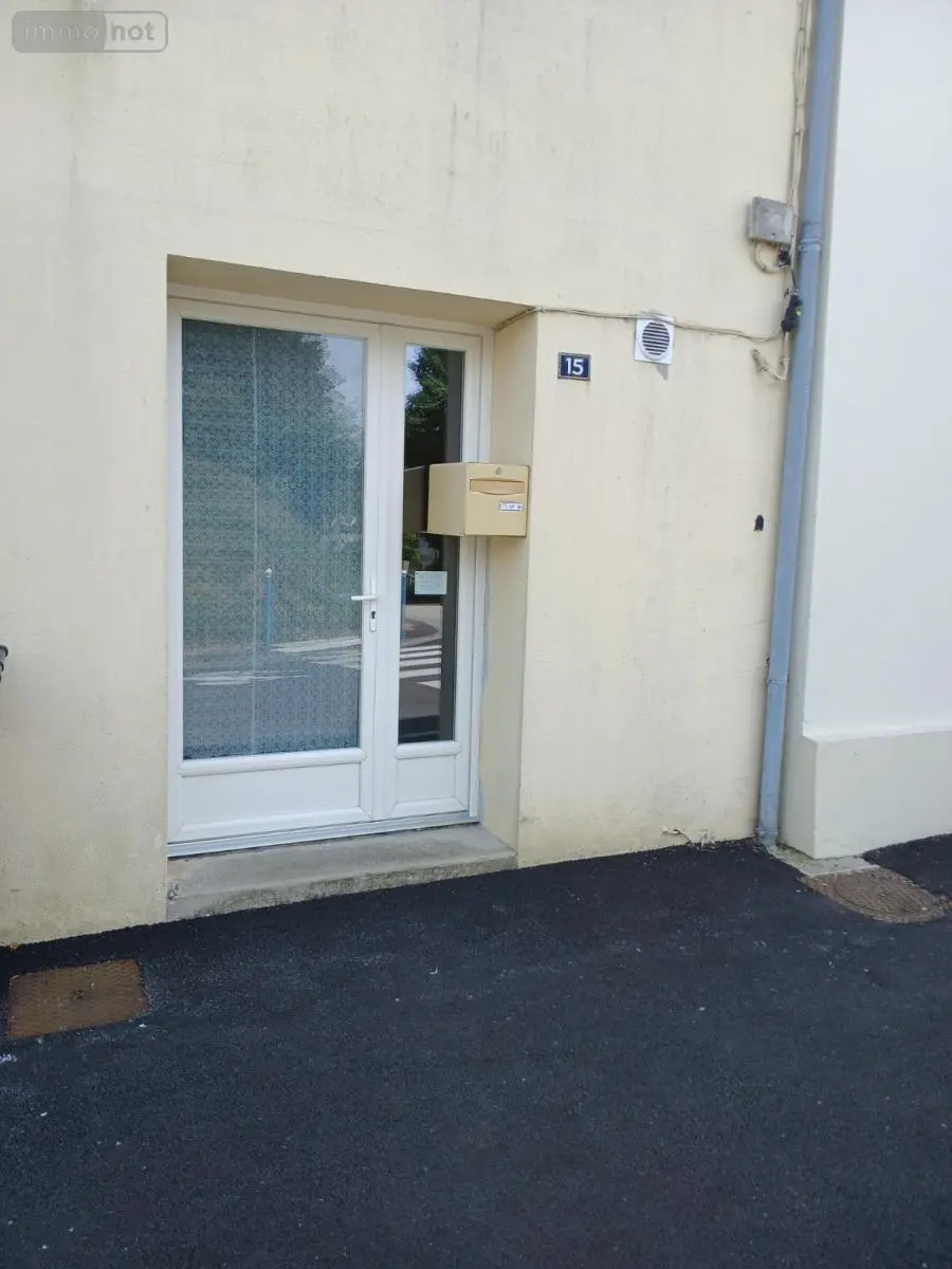 Location appartement Saint-Sauveur-le-Vicomte 50390 Manche 50 38 m2 2 pièces 357 euros 50061-L199 001