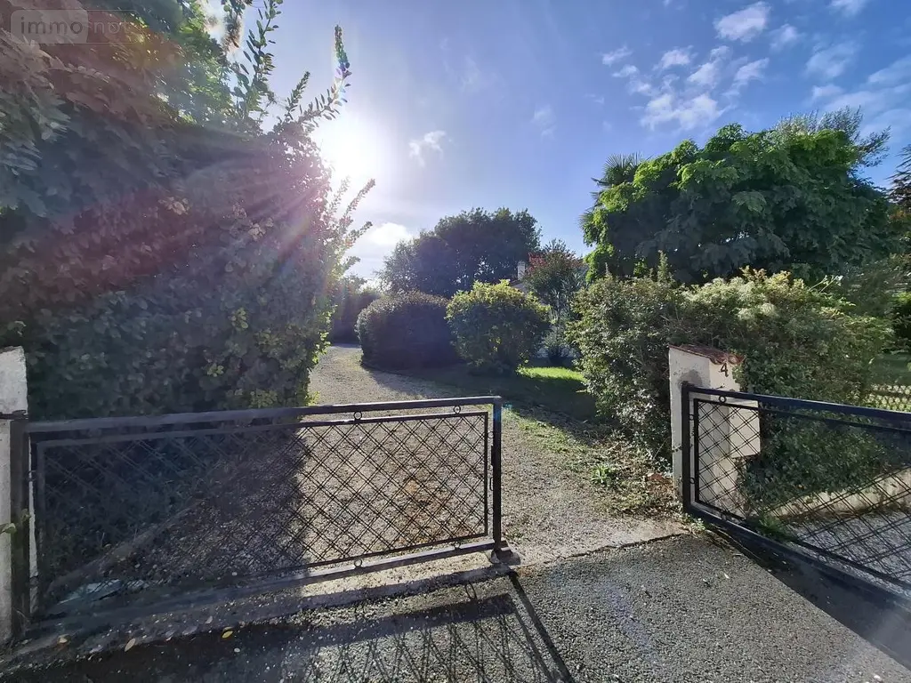 Maison a vendre Saint-Georges-des-Coteaux 17810 Charente-Maritime 17 105 m2 4 pièces 236070 euros 17111-765 029
