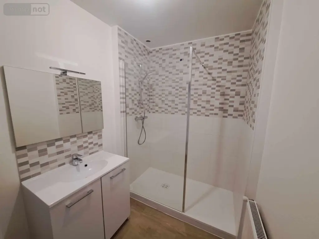 Location appartement Chalon-sur-Saône 71100 Saône-et-Loire 71 67 m2 3 pièces 625 euros 28 Grande Rue 004