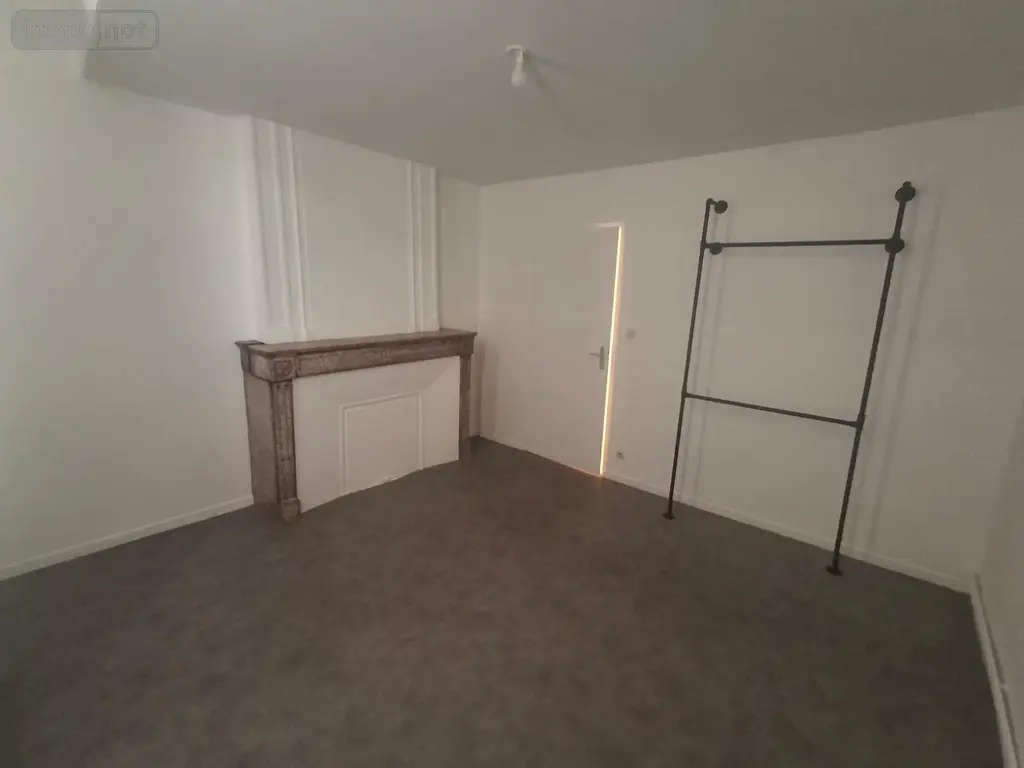 Location appartement Chalon-sur-Saône 71100 Saône-et-Loire 71 67 m2 3 pièces 625 euros 28 Grande Rue 005
