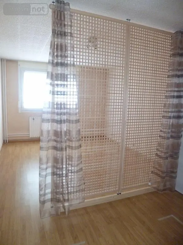 Location appartement Bourg-en-Bresse 01000 Ain 01 39 m2 1 pièce 545 euros Le Panorama 005