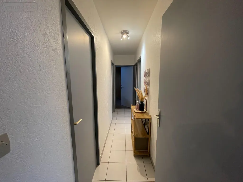 Location appartement Buellas 01310 Ain 01 84 m2 4 pièces 715 euros T4 CORGENON 004