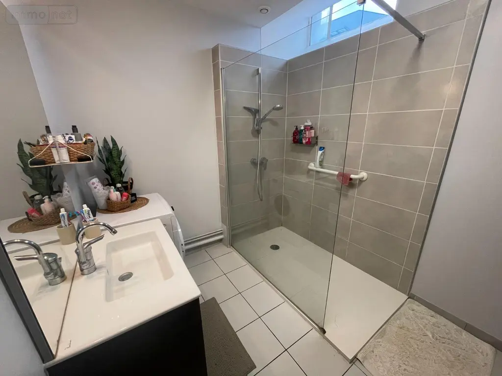 Location appartement Buellas 01310 Ain 01 84 m2 4 pièces 715 euros T4 CORGENON 005