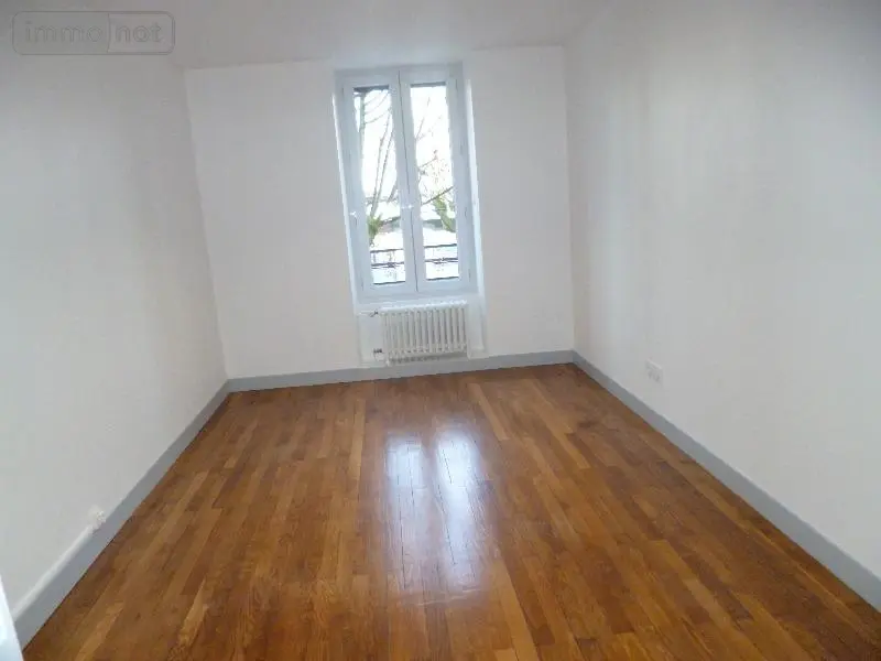 Location appartement Bourg-en-Bresse 01000 Ain 01 73 m2 3 pièces 730 euros T3 MAGINOT 006