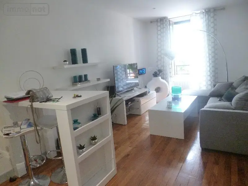 Location appartement Bourg-en-Bresse 01000 Ain 01 73 m2 3 pièces 730 euros T3 MAGINOT 003
