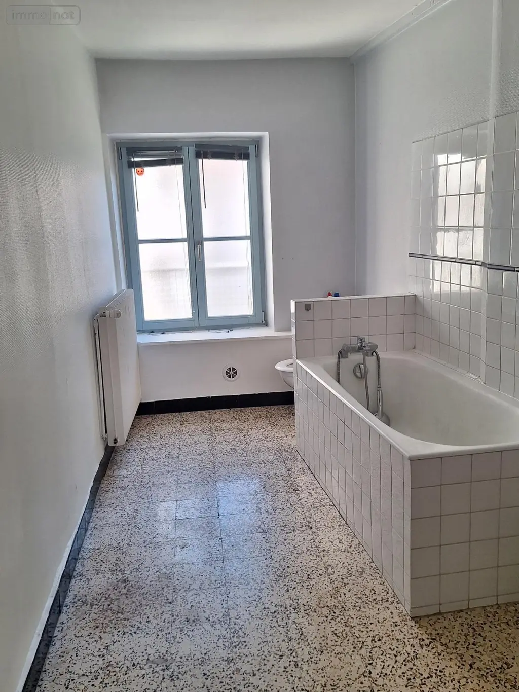 Location appartement Chalon-sur-Saône 71100 Saône-et-Loire 71 61 m2 2 pièces 475 euros location_appartement_com_71076_71100 005