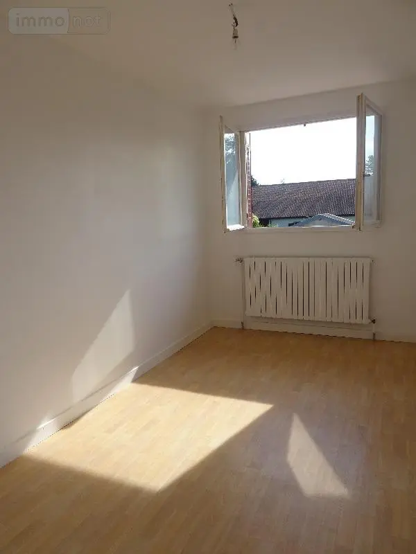 Location maison Saint-Denis-lès-Bourg 01000 Ain 01 113 m2 6 pièces 840 euros Maison ST DENIS B. 008