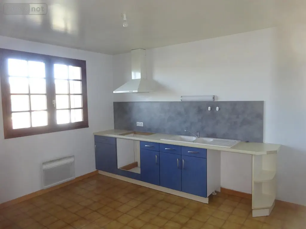 Location maison Arcisses 28400 Eure-et-Loir 28 100 m2 4 pièces 870 euros LOC MAR 270 004