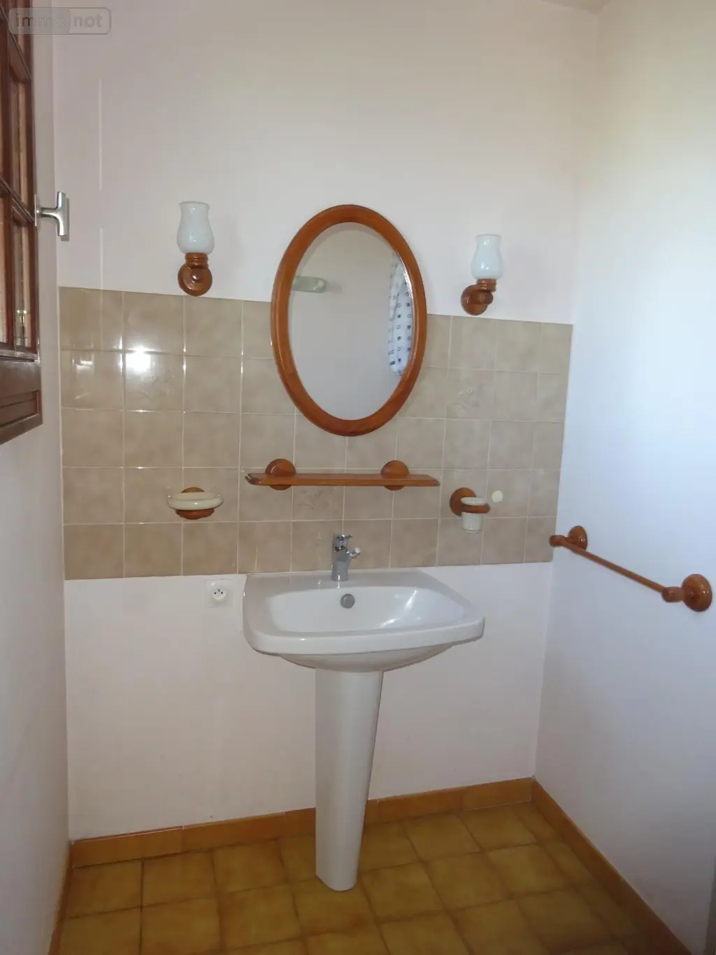 Location maison Arcisses 28400 Eure-et-Loir 28 100 m2 4 pièces 870 euros LOC MAR 270 009