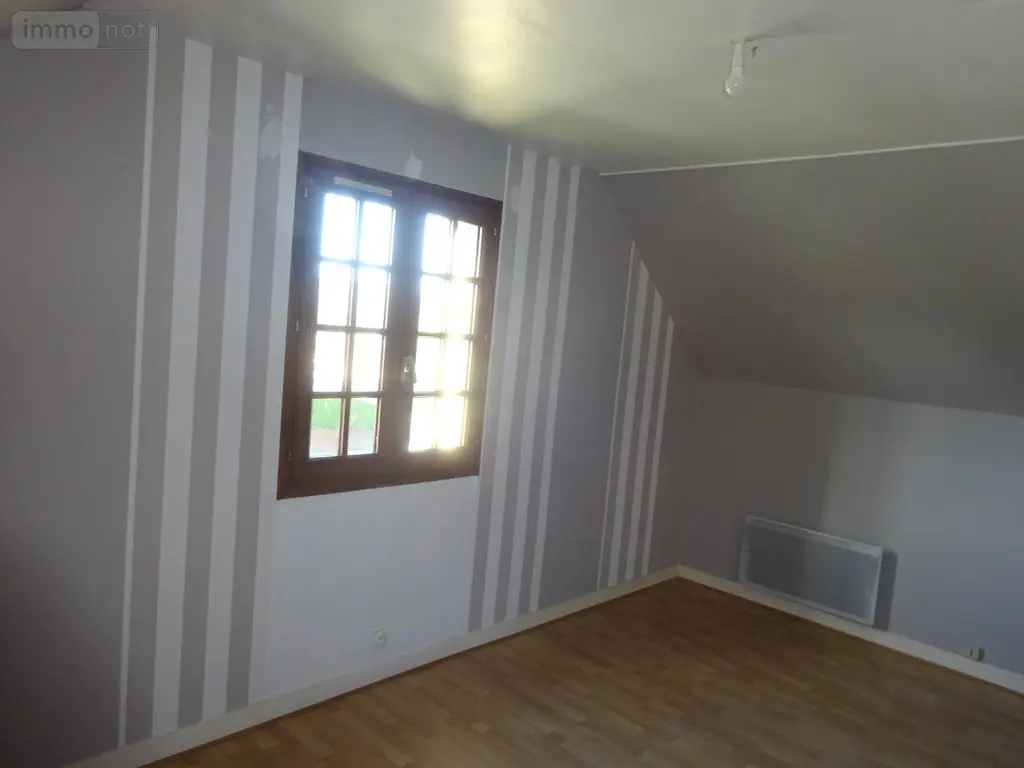 Location maison Arcisses 28400 Eure-et-Loir 28 100 m2 4 pièces 870 euros LOC MAR 270 012