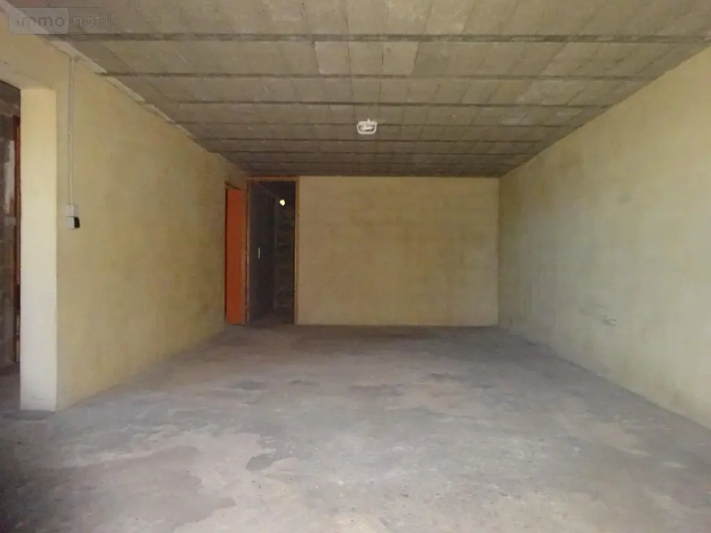Location maison Arcisses 28400 Eure-et-Loir 28 100 m2 4 pièces 870 euros LOC MAR 270 015