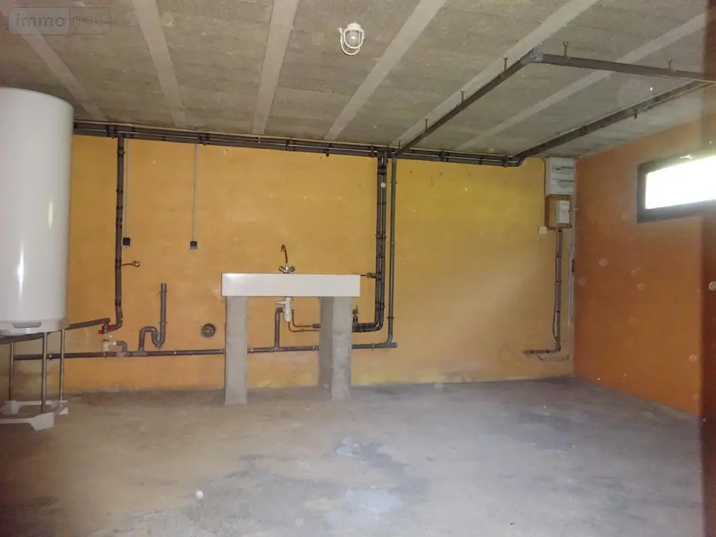 Location maison Arcisses 28400 Eure-et-Loir 28 100 m2 4 pièces 870 euros LOC MAR 270 017