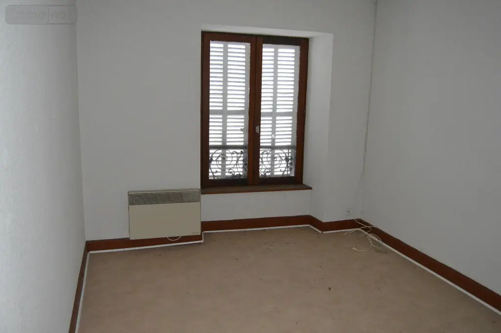 Maison a vendre Massiac 15500 Cantal 15 185 m2 10 pièces 150000 euros MRA08 007
