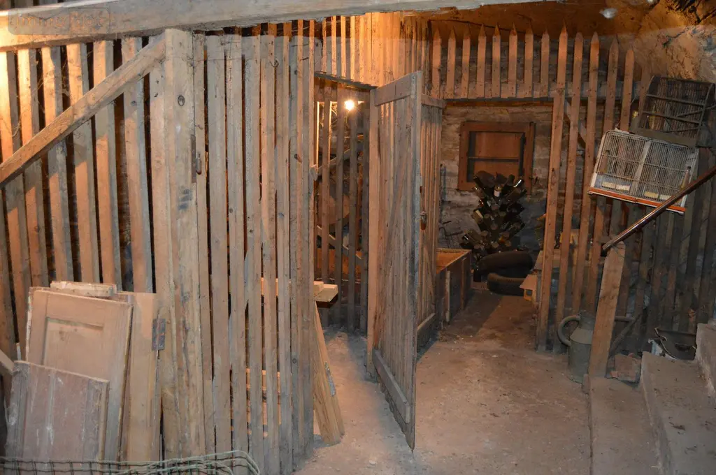 Maison a vendre Massiac 15500 Cantal 15 185 m2 10 pièces 150000 euros MRA08 019