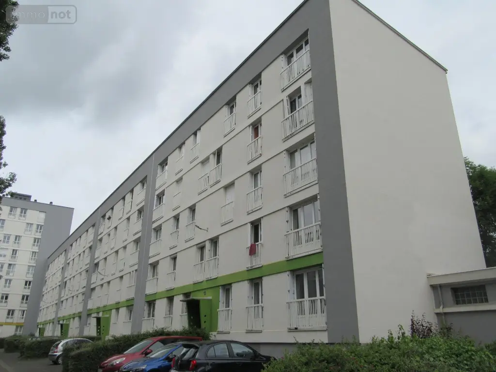 Location appartement Rennes 35000 Ille-et-Vilaine 35 84 m2 4 pièces 1080 euros 01 001