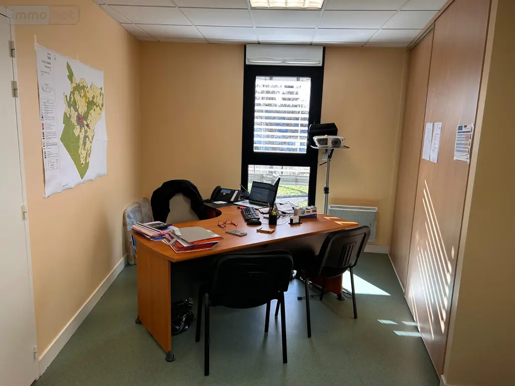 Fonds et murs commerciaux a vendre Genillé 37460 Indre-et-Loire 37 190 m2 7 pièces 291200 euros 37089/2023/02 010