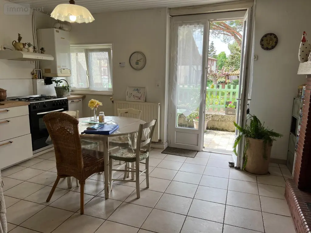 Maison a vendre Tonneins 47400 Lot-et-Garonne 47 100 m2 3 pièces 148400 euros c334 004