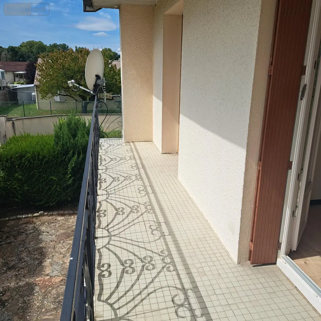 Location maison Châtenoy-en-Bresse 71380 Saône-et-Loire 71 111 m2 5 pièces 898 euros 11 Allée des Pâquerettes à CHATENOY EN BRESSE 005