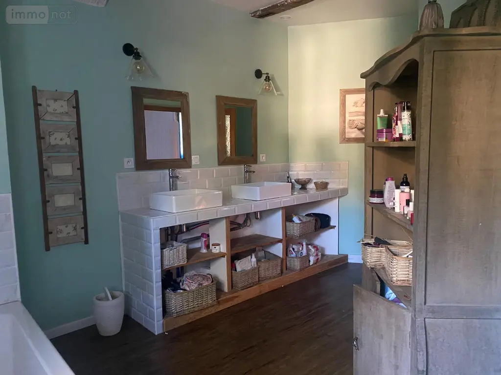 Propriete a vendre Casteljaloux 47700 Lot-et-Garonne 47 211 m2 5 pièces 499600 euros c361 010