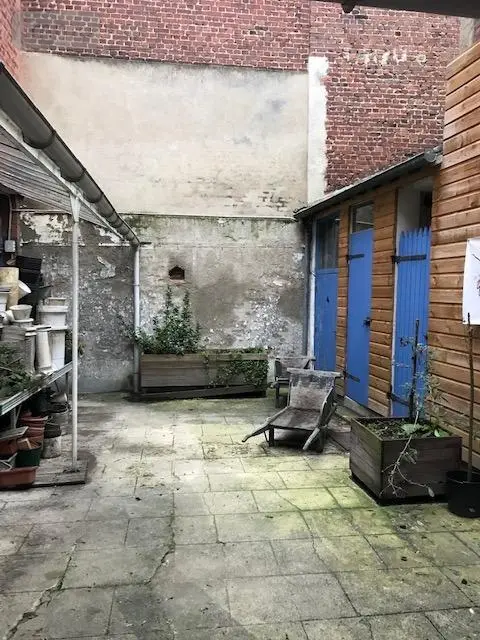 Immeuble de rapport a vendre La Fère 02800 Aisne 02 200 m2 9 pièces 95500 euros 963 010