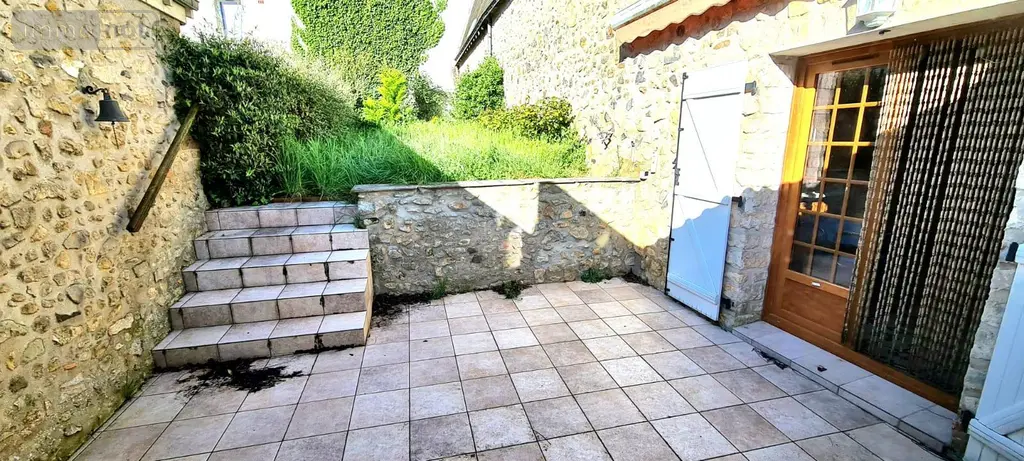 Maison a vendre Parcé-sur-Sarthe 72300 Sarthe 72 138 m2 5 pièces 70010 euros 72133-100 002