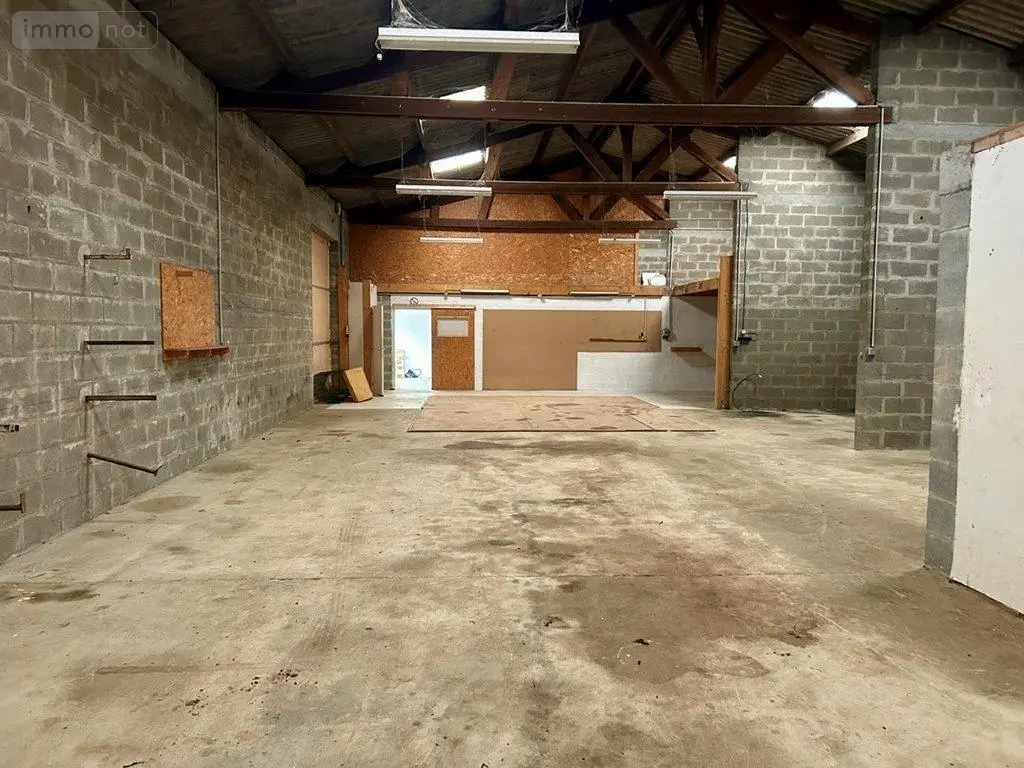 Fonds et murs commerciaux a vendre Cherré-Au 72400 Sarthe 72 325 m2 4 pièces 169000 euros 396 003