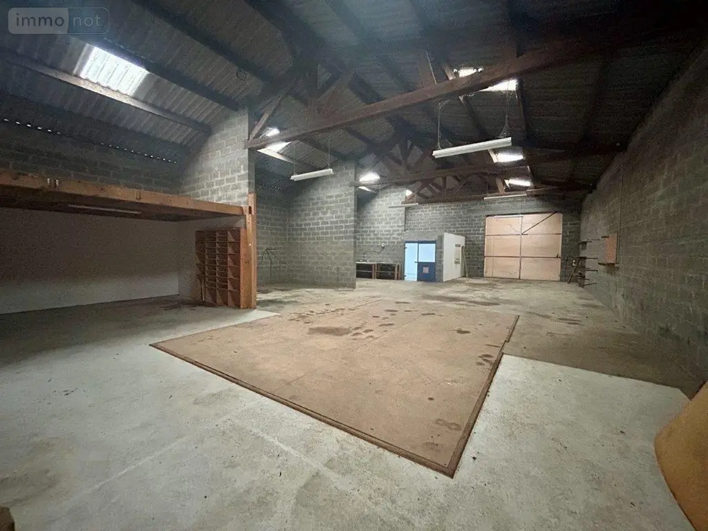 Fonds et murs commerciaux a vendre Cherré-Au 72400 Sarthe 72 325 m2 4 pièces 169000 euros 396 002