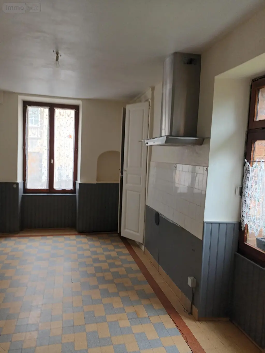 Maison a vendre Fresnay-sur-Sarthe 72130 Sarthe 72 92 m2 5 pièces 96600 euros MA364 002