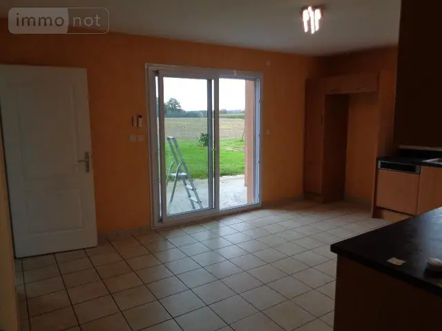 Location maison Saint-Germain-du-Plain 71370 Saône-et-Loire 71 183 m2 6 pièces 1600 euros STG-L1 009