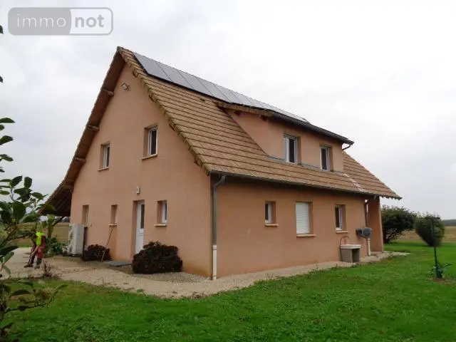 Location maison Saint-Germain-du-Plain 71370 Saône-et-Loire 71 183 m2 6 pièces 1600 euros STG-L1 003