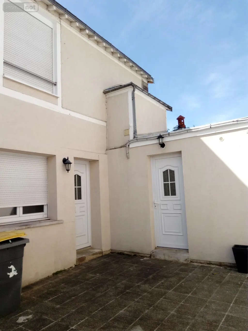 Location appartement Reims 51100 Marne 51 31 m2 2 pièces 475 euros COU 001