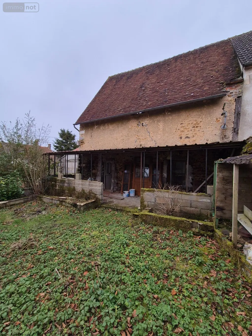 Bien agricole a vendre Saints-en-Puisaye 89520 Yonne 89 95 m2 1 pièce 13600 euros Ref 079 002