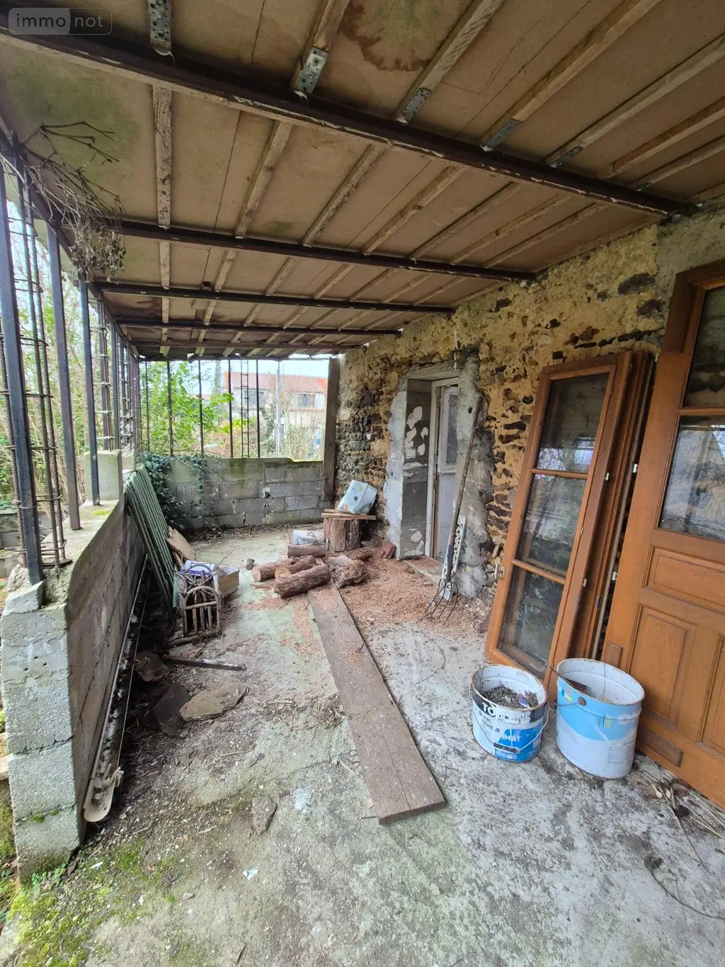 Bien agricole a vendre Saints-en-Puisaye 89520 Yonne 89 95 m2 1 pièce 13600 euros Ref 079 006