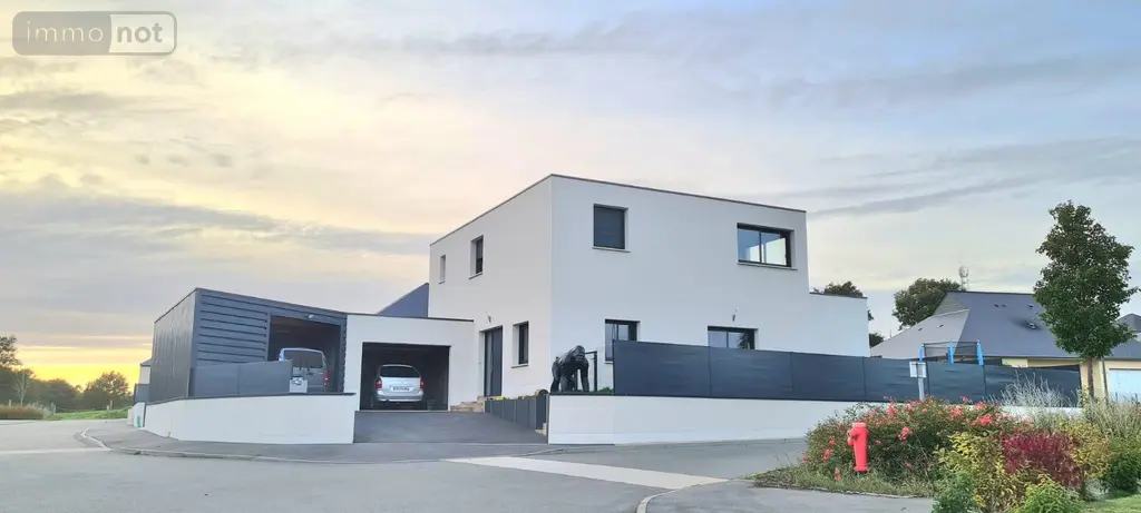 Maison a vendre Saint-Fort 53200 Mayenne 53 198 m2 5 pièces 341600 euros 72133-020 017
