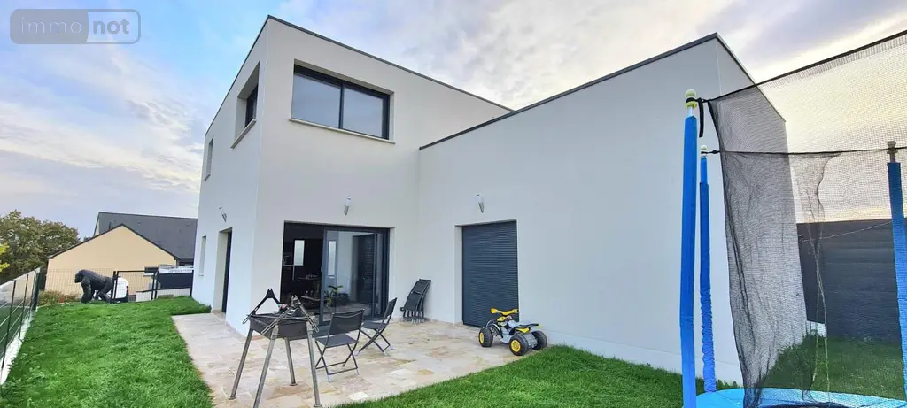 Maison a vendre Saint-Fort 53200 Mayenne 53 198 m2 5 pièces 341600 euros 72133-020 018
