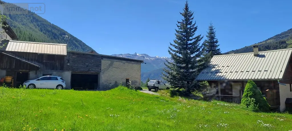 Terrain a batir a vendre Château-Ville-Vieille 05350 Hautes-Alpes 05 70000 euros SOUS PROMESSE DE VENTE / VENDU 008