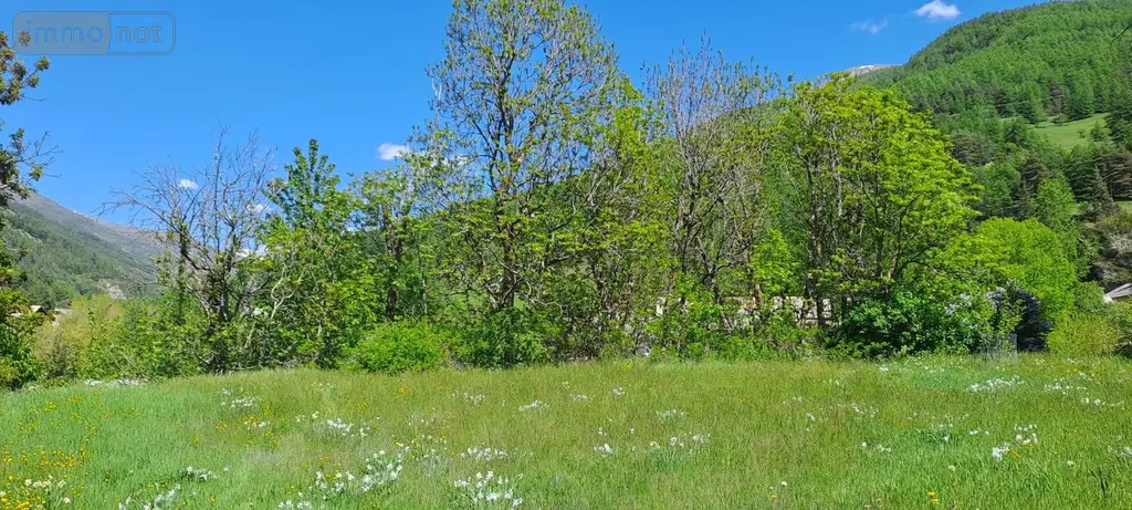 Terrain a batir a vendre Château-Ville-Vieille 05350 Hautes-Alpes 05 70000 euros SOUS PROMESSE DE VENTE / VENDU 007