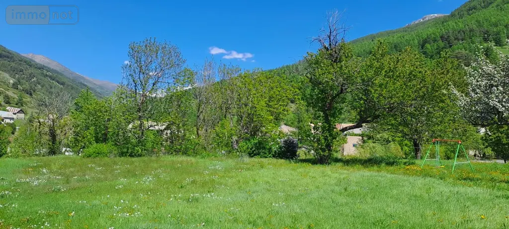 Terrain a batir a vendre Château-Ville-Vieille 05350 Hautes-Alpes 05 70000 euros SOUS PROMESSE DE VENTE / VENDU 001