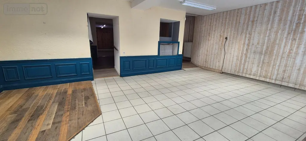 Location fonds et murs commerciaux La Ferté-Bernard 72400 Sarthe 72 107 m2 5 pièces 700 euros 436 003