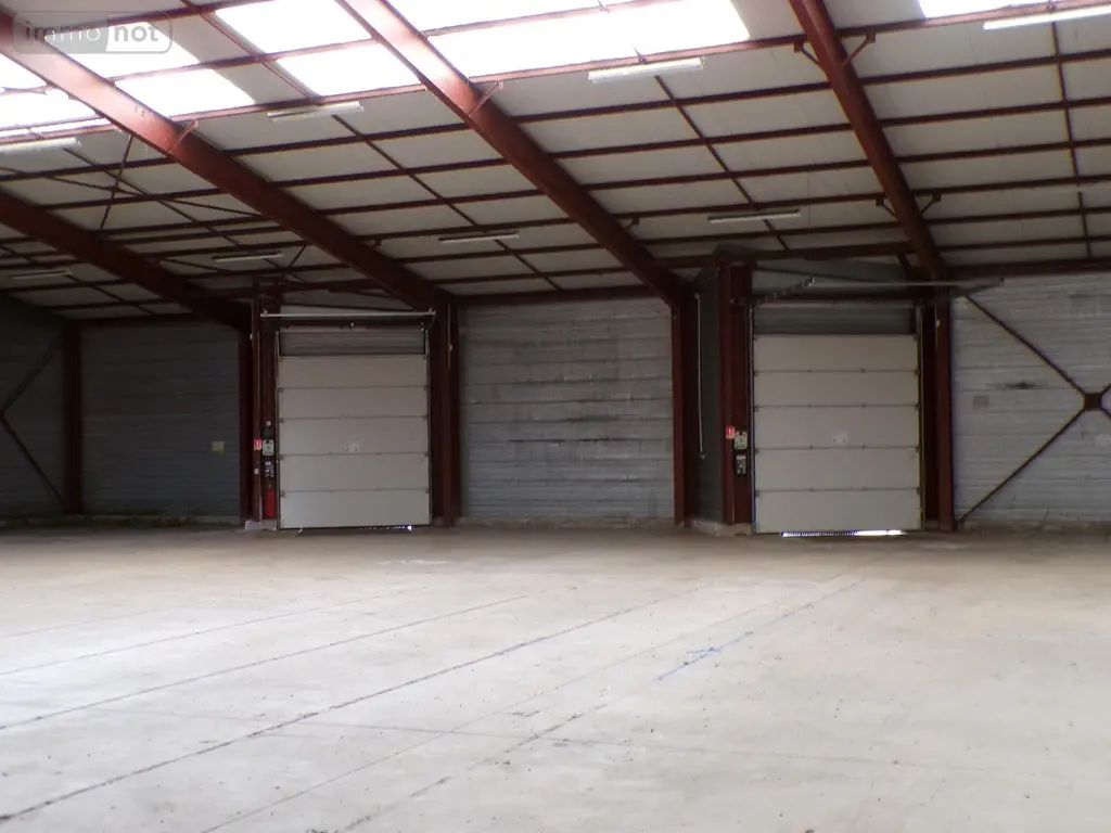 Divers a vendre Mouzon 08210 Ardennes 08 2400 m2 495500 euros 4076I 008