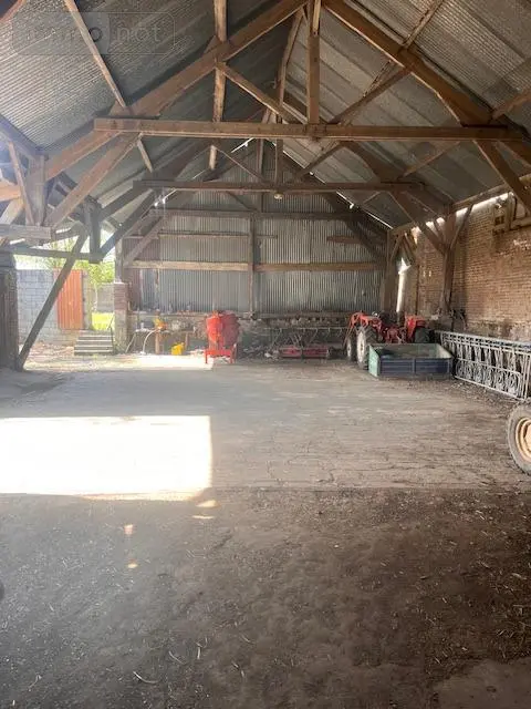 Divers a vendre Fressenneville 80390 Somme 80 290 m2 10 pièces 275288 euros 241209074 005