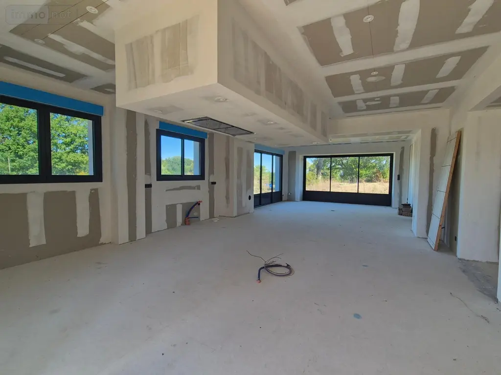 Maison a vendre Treigny-Perreuse-Sainte-Colombe 89520 Yonne 89 300 m2 7 pièces 285000 euros Ref 089 005