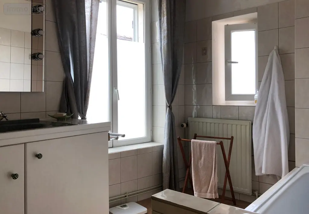 Maison a vendre Thury 89520 Yonne 89 190 m2 8 pièces 161000 euros Ref 091 010