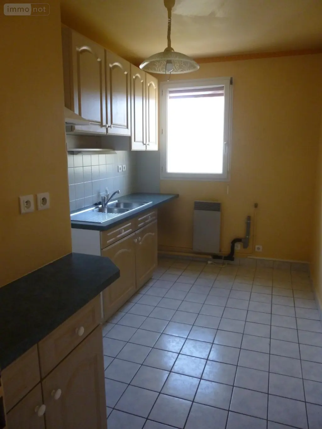 Appartement a vendre Cosne-Cours-sur-Loire 58200 Nièvre 58 82 m2 4 pièces 178500 euros ST 259 003