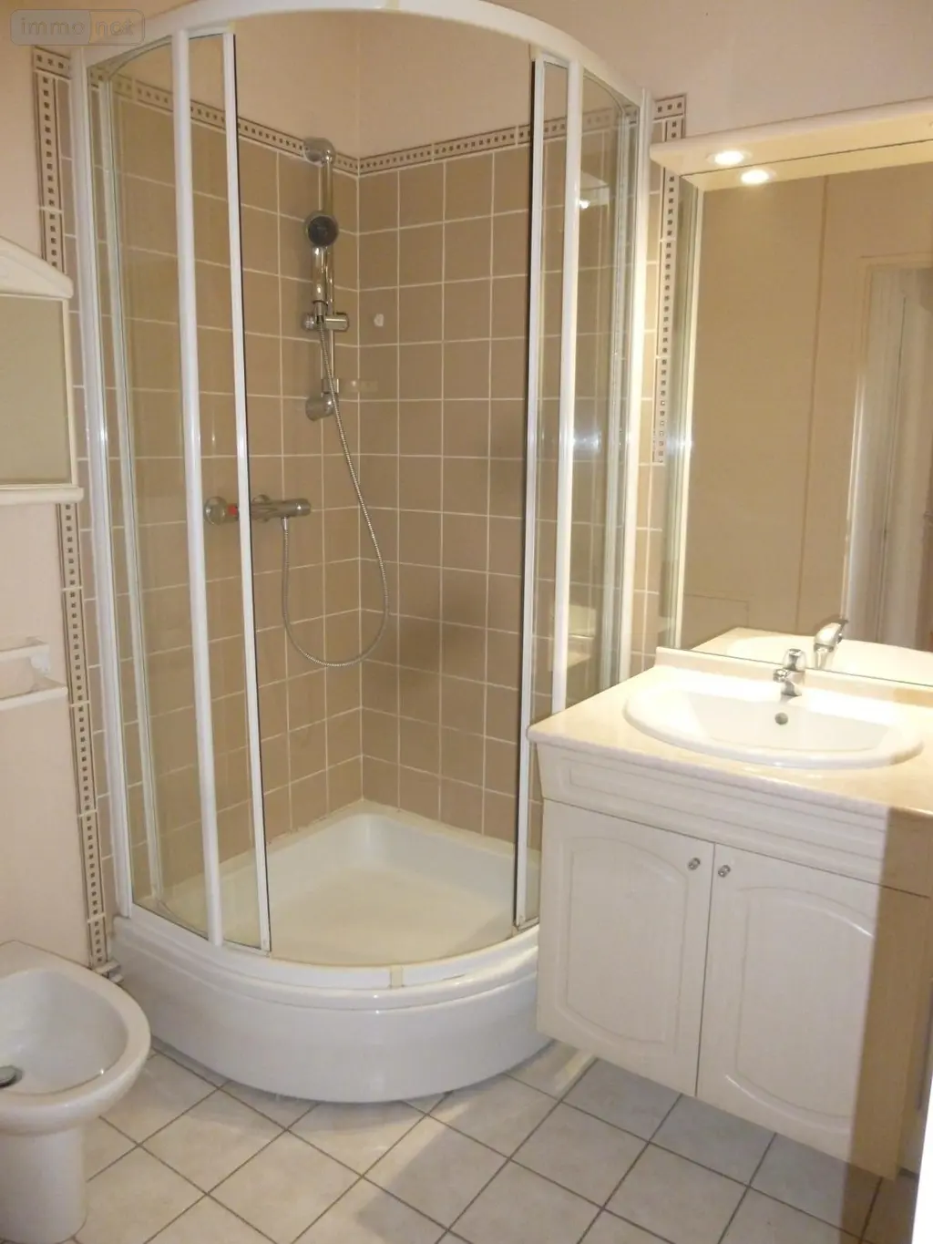 Appartement a vendre Cosne-Cours-sur-Loire 58200 Nièvre 58 82 m2 4 pièces 178500 euros ST 259 007