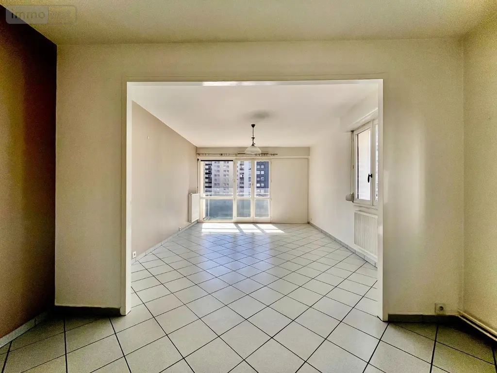 Appartement a vendre Clermont-Ferrand 63000 Puy-de-Dôme 63 80 m2 4 pièces 156000 euros 1002353 003