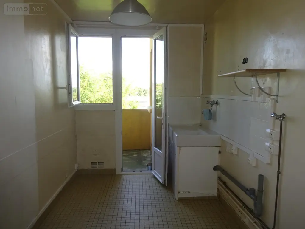 Appartement a vendre Nogent-le-Rotrou 28400 Eure-et-Loir 28 54 m2 3 pièces 42400 euros NOG 1011 006