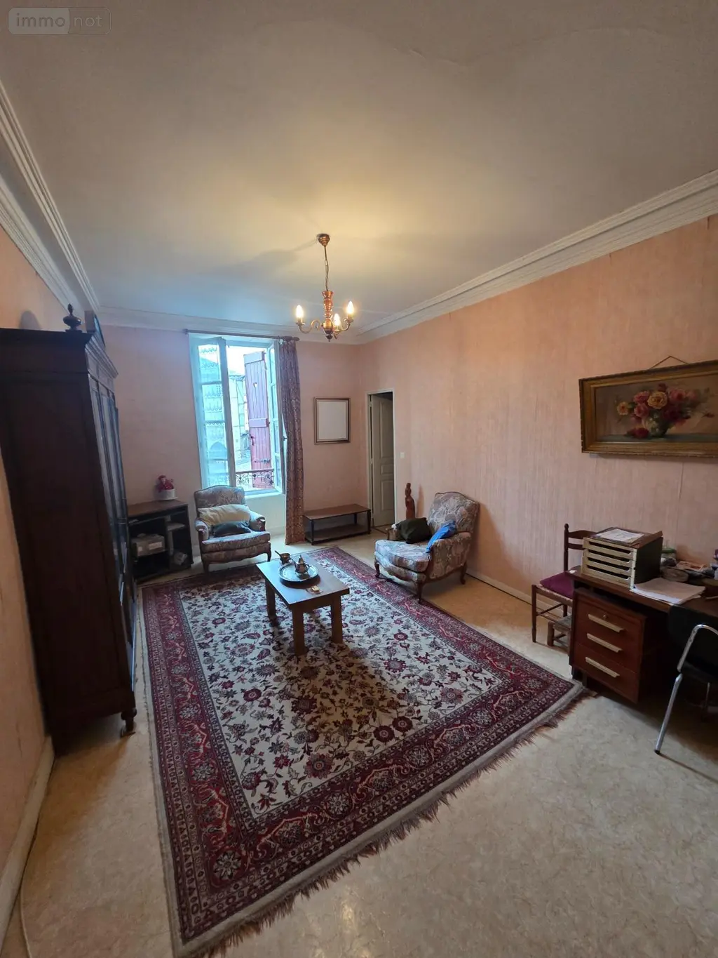 Immeuble de rapport a vendre Sauveterre-de-Rouergue 12800 Aveyron 12 241 m2 12 pièces 190000 euros 1180 004