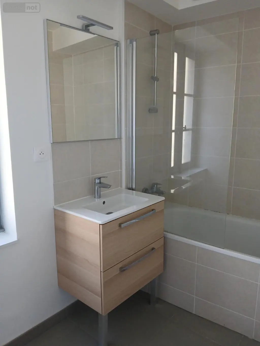 Location appartement Honfleur 14600 Calvados 14 83 m2 4 pièces 1030 euros LO711 007