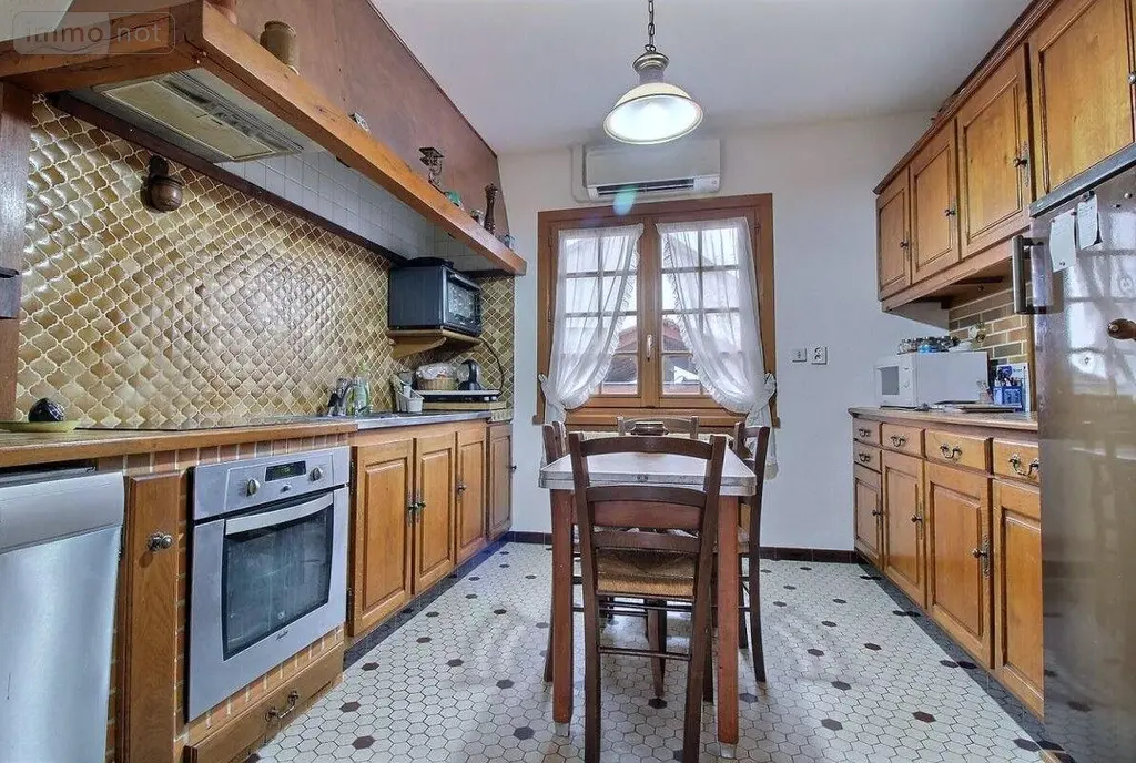 Maison a vendre Neuville-aux-Bois 45170 Loiret 45 81 m2 4 pièces 210000 euros DELAV 003